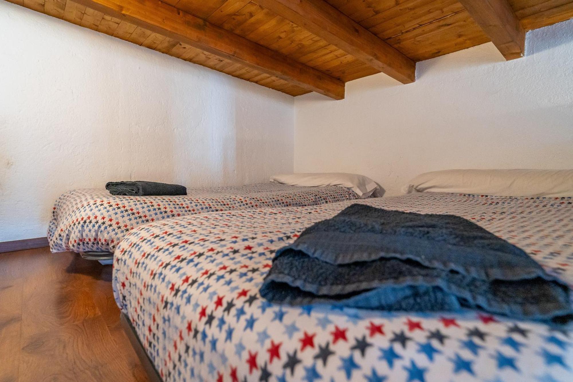 Complejo Rural El Mirador Guest House Малага Екстериор снимка