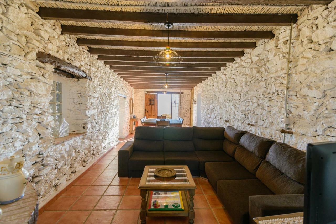 Complejo Rural El Mirador Guest House Малага Екстериор снимка