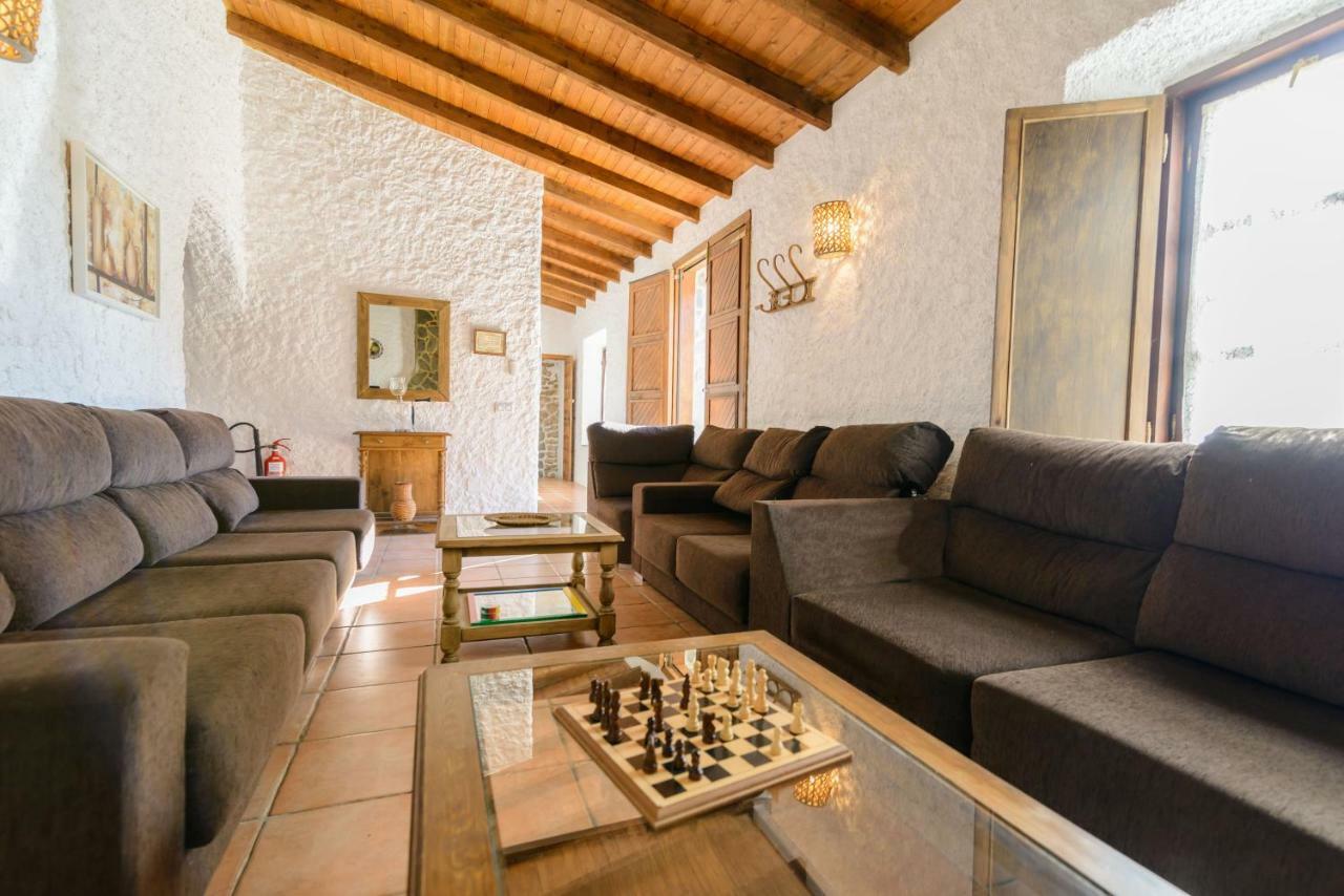 Complejo Rural El Mirador Guest House Малага Екстериор снимка