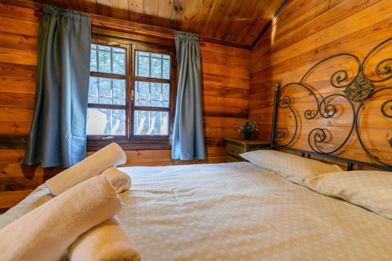 Complejo Rural El Mirador Guest House Малага Екстериор снимка