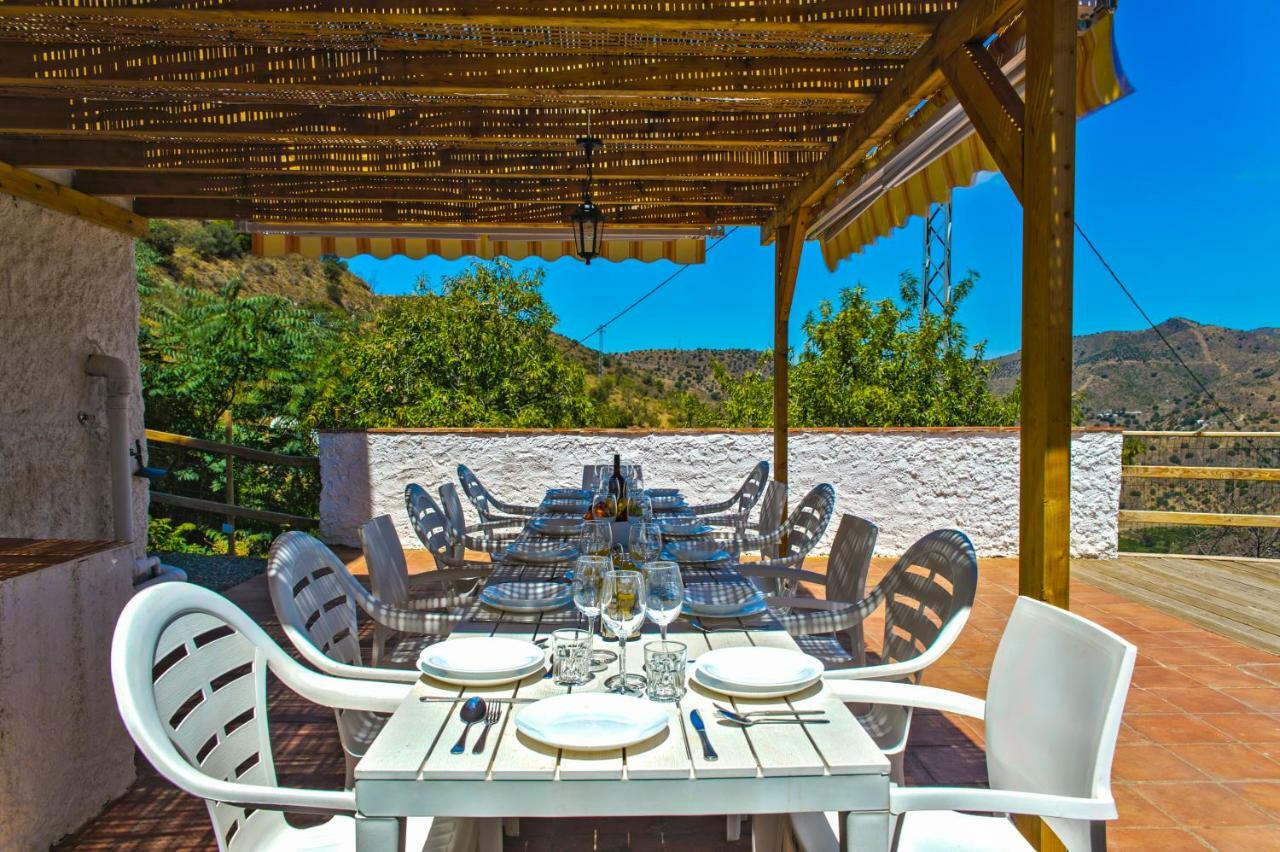 Complejo Rural El Mirador Guest House Малага Екстериор снимка
